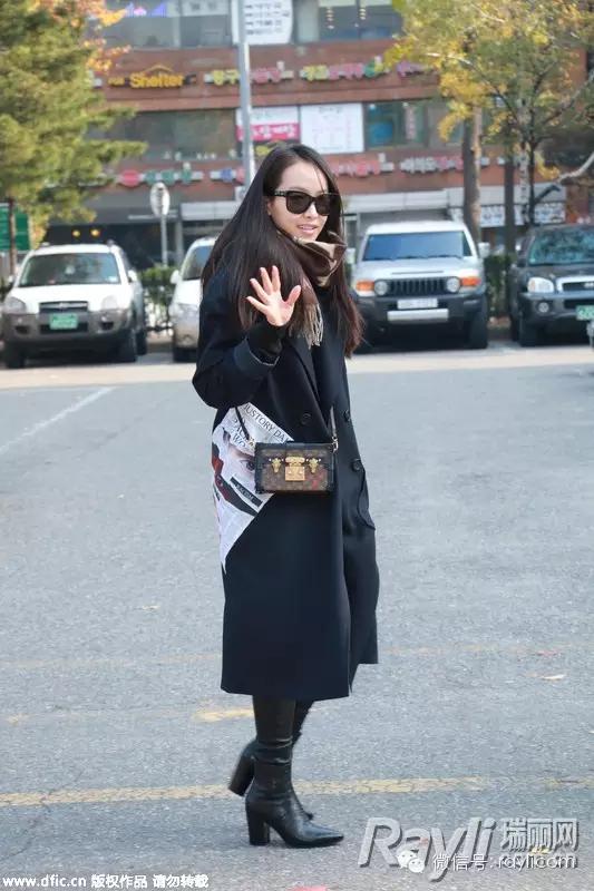 唐嫣宋茜复古照片 (宋茜唐嫣最火的鞋)