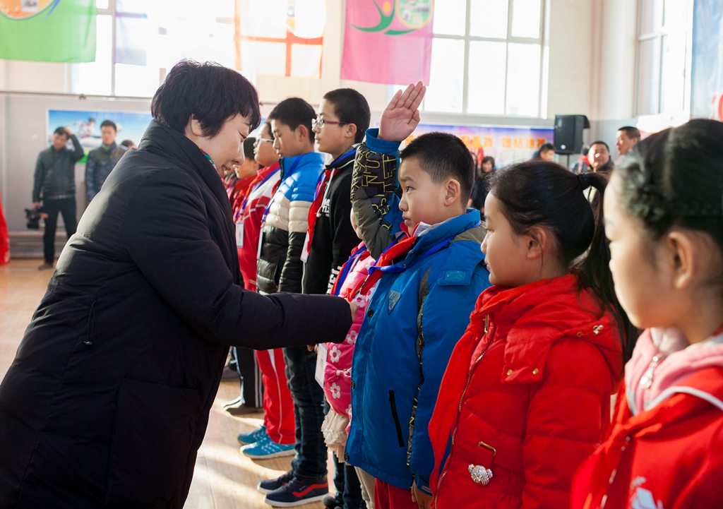 玉泉区校园足球联赛,全省青少年校园足球节起航绿茵梦