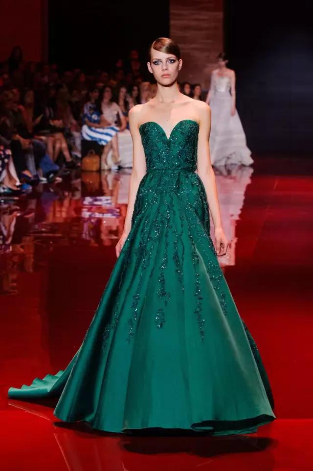 德国也有西施仙女，气质不输刘亦菲迪丽热巴！