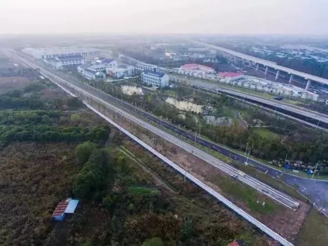 上海17号线东方绿舟,上海17号线附近游玩