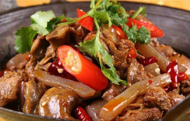 用新鲜魔芋制作魔芋豆腐全过程,做魔芋豆腐一斤魔芋应加多少碱