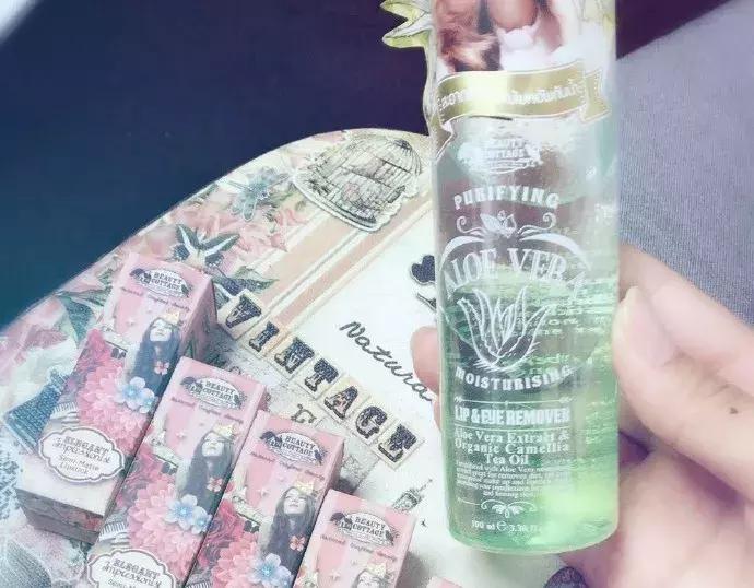 这个几十块的口红，谁用都说好，涂起来和纪梵希、香奈儿不相上下