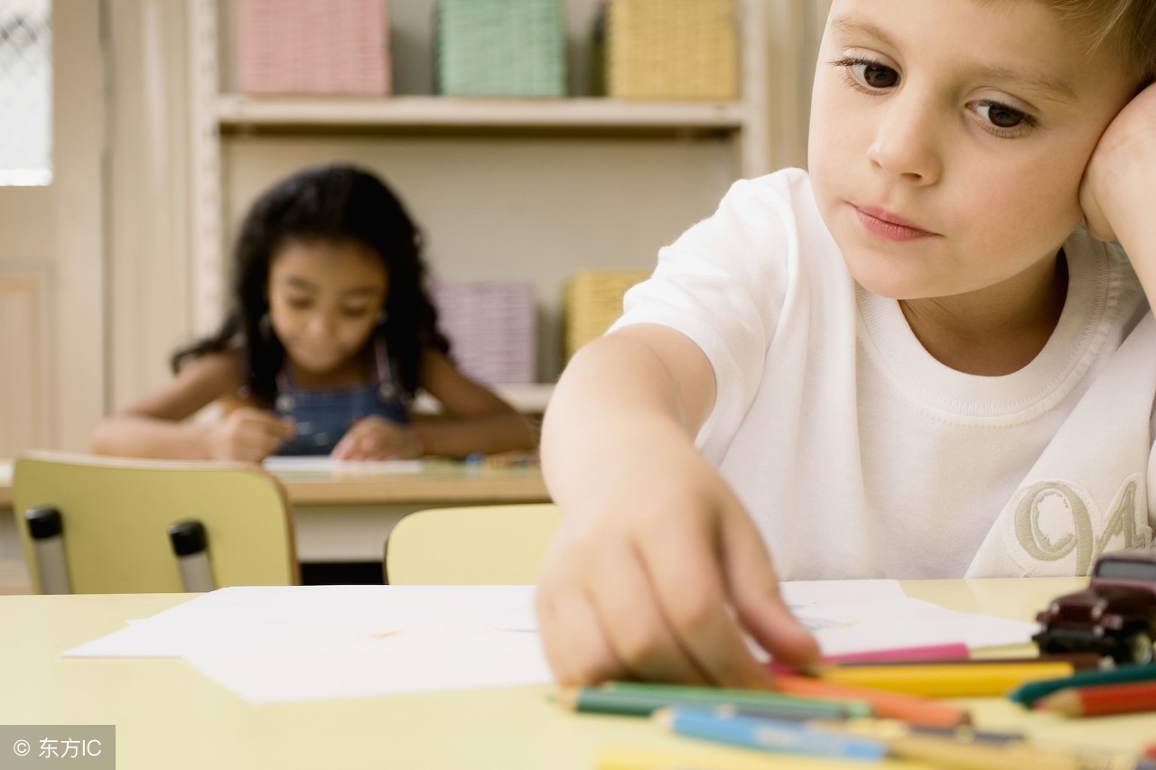 幼儿园害羞的孩子怎么办,幼儿园孩子腼腆害羞怎么引导