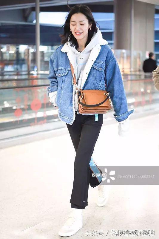 阚清子奚梦瑶张雪迎同框,张雪迎衬衫怎么搭配