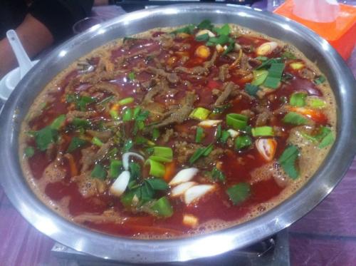 牛肉火锅的做法都有哪些种,牛肉火锅配料该怎么配