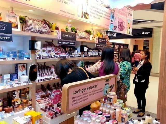 去泰国旅游必买的十大护肤品,泰国免税店的香奈儿彩妆价格