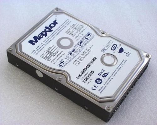 为啥500gb的硬盘显示为7.93tb,为什么500g硬盘只有465g