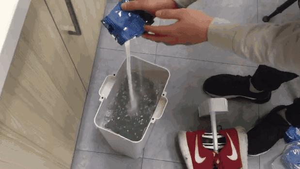 一年清洗几次洗衣机好,洗鞋机可以重复清洗吗