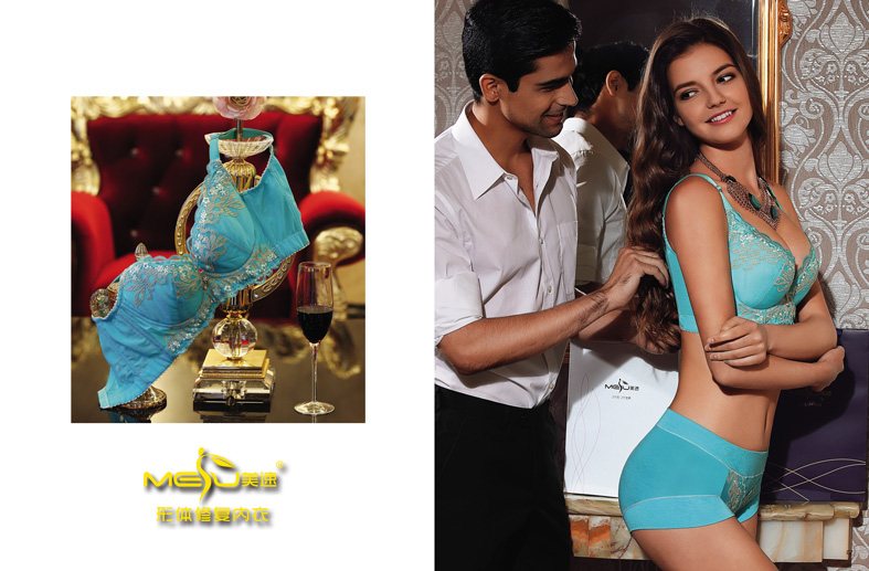 随着年龄的增长胸部松弛下垂萎缩，我们要怎么注意保养