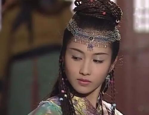 金庸笔下人物张无忌,金庸张无忌从什么时候爱上赵敏的