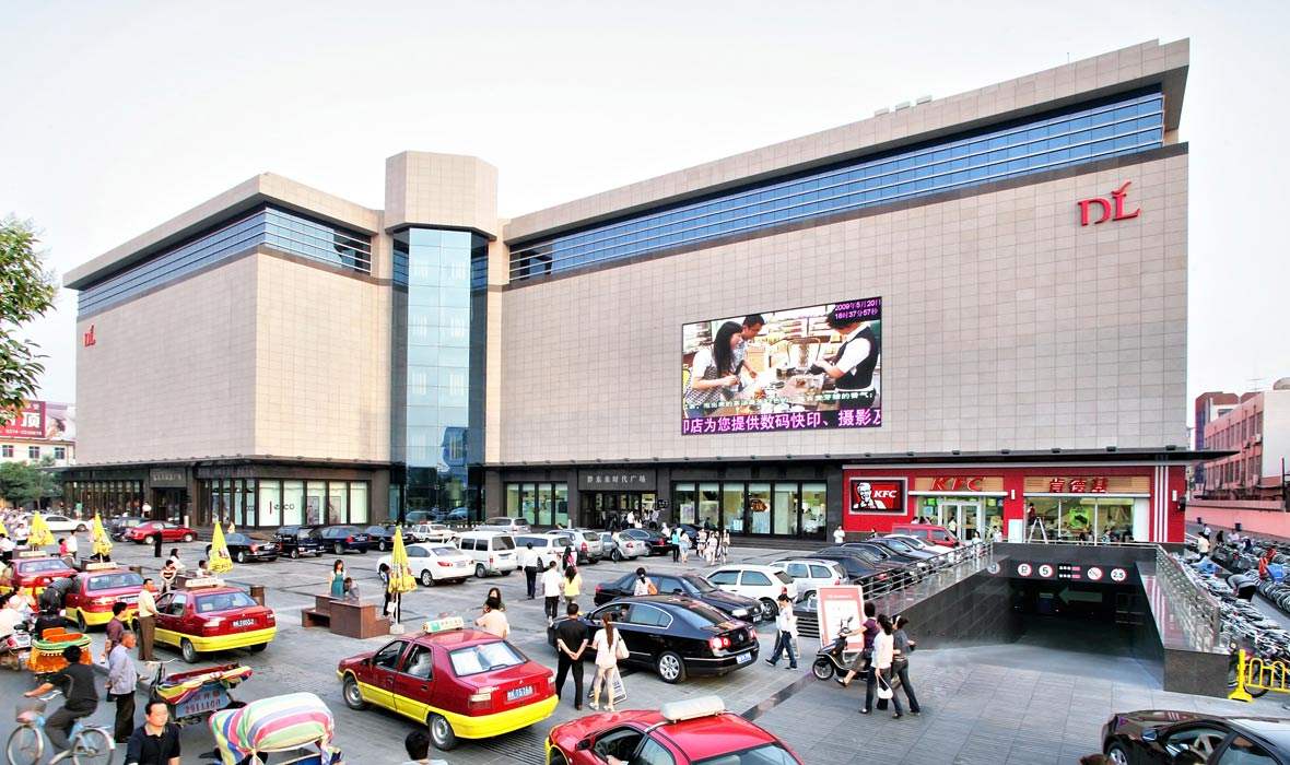 京东悄悄地在郑州开旗舰店了,网友:许昌一个胖东来就能搞垮你