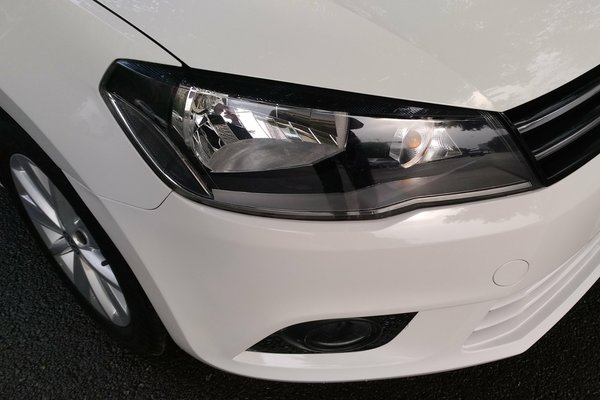 2013款大众捷达1.6l自动舒适,捷达2013款1.6l手动舒适型查看机油