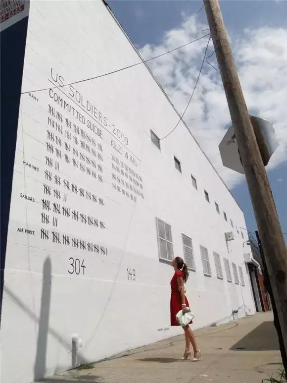 他把12个前女友都做成了高跟鞋？到底是真的假的