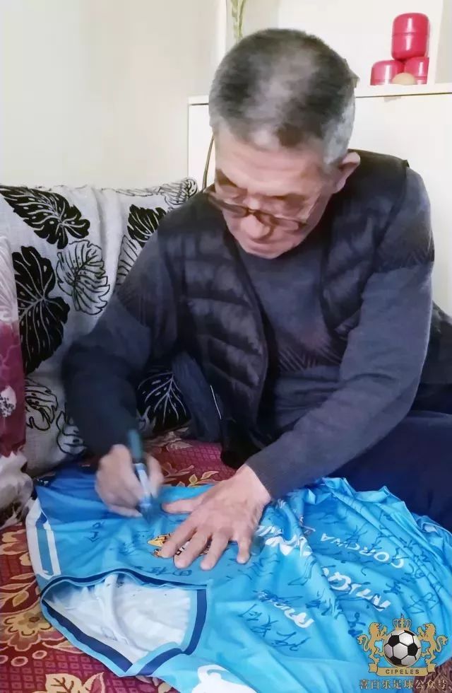 津门足坛双百颂张亚男,津门足坛双百颂书籍