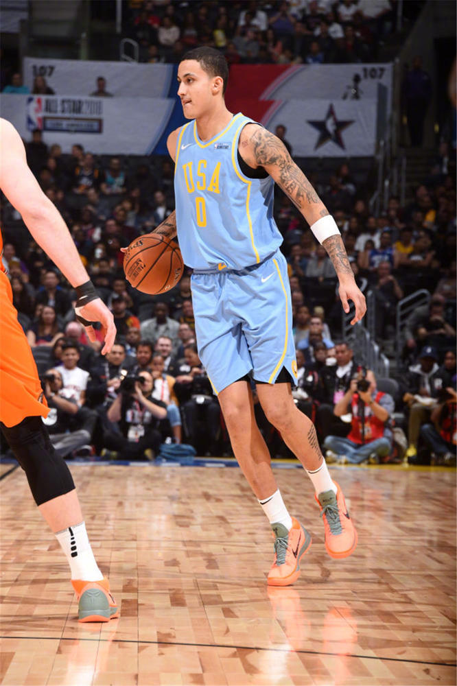 Quavo为了竞争名人赛MVP竟……盖翻了美女主播瑞秋!