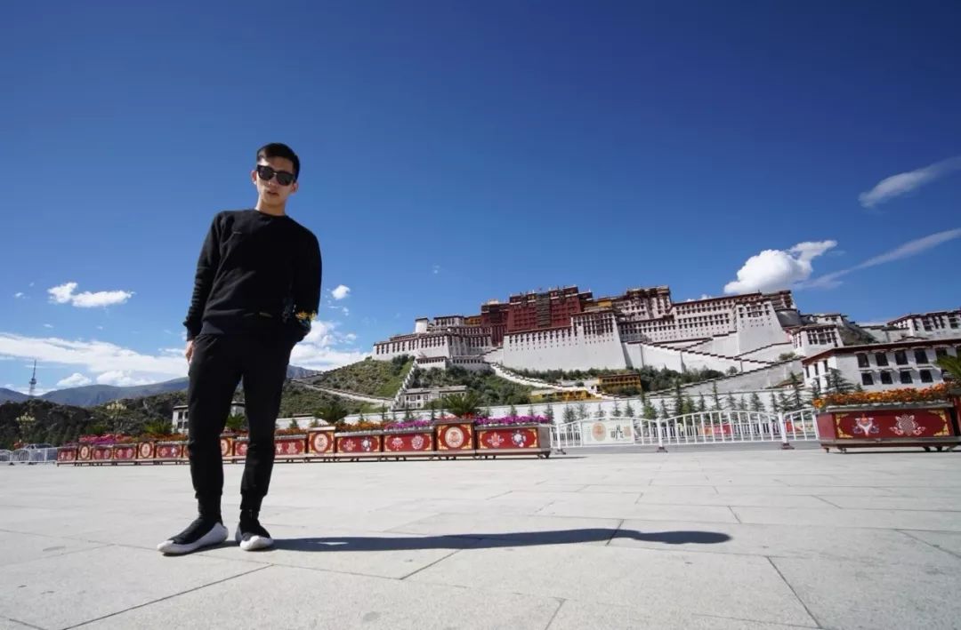 大学四年,我赚到人生第一个十万,去了十个省市,三个国家