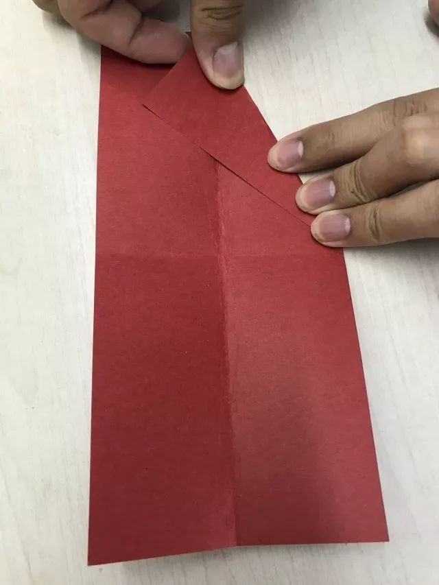 元宵节小灯笼手工怎么做,元宵节小灯笼彩纸制作