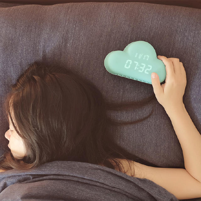 能轻松叫醒你的闹钟铃声,经常叫醒我的不是铃声而是梦想