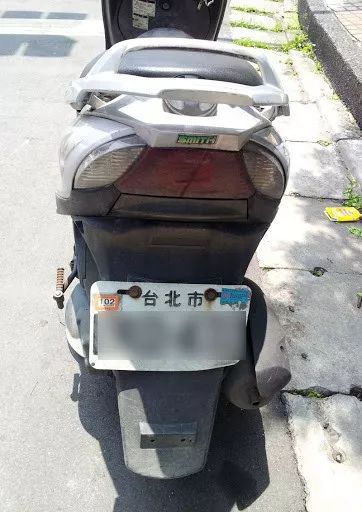 为“鬼火”正名这真不是一款只会翘头炸街的破踏板丨侃趣