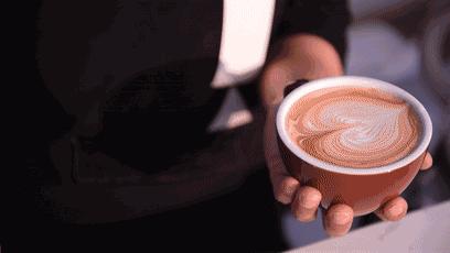 任性！温州海归美女辞职爆改破厂房，建露天解忧咖啡馆！