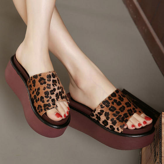 夏季清凉凉拖,夏日居家凉拖清凉舒爽