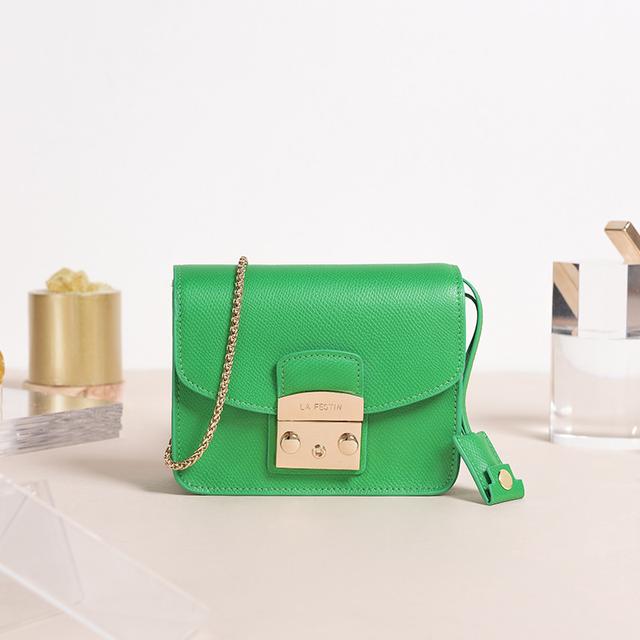 奢侈品包和普通包包的区别,1万的包和几百块的包有什么区别