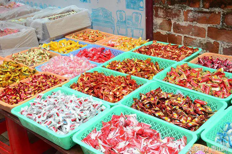 珠海闹市中破破烂烂的老街，有我儿时过年的味道