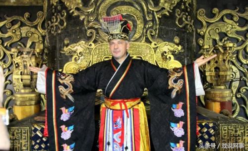 忧郁王子罗伯托·巴乔,意大利足球忧郁王子巴乔背影