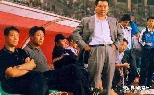 王健林足球往事完整视频,王健林万达足球当年有多强