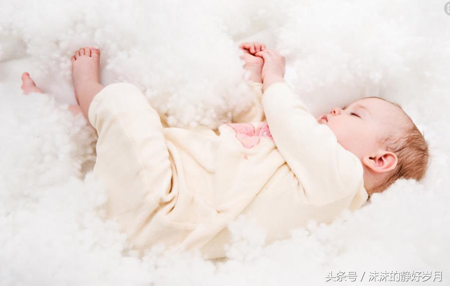 新手妈妈必读宝宝护理全攻略,婴儿常见的10大症状