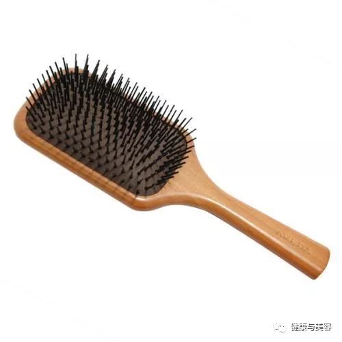 为什么经常烫染却仍有一头乌黑亮丽的秀发？明星护发秘籍大总结！