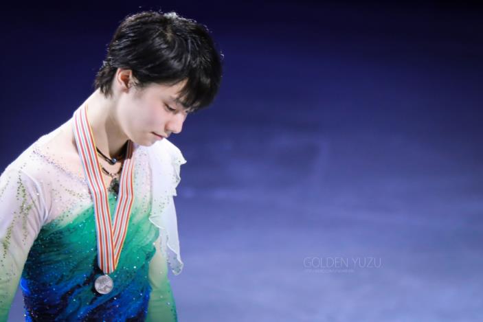 羽生结弦拍过多少广告,羽生结弦拍广告笑到颤抖