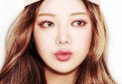 眼妆教程卡姿兰眼影哑光四色,3ce四色全哑光眼影盘眼妆教程