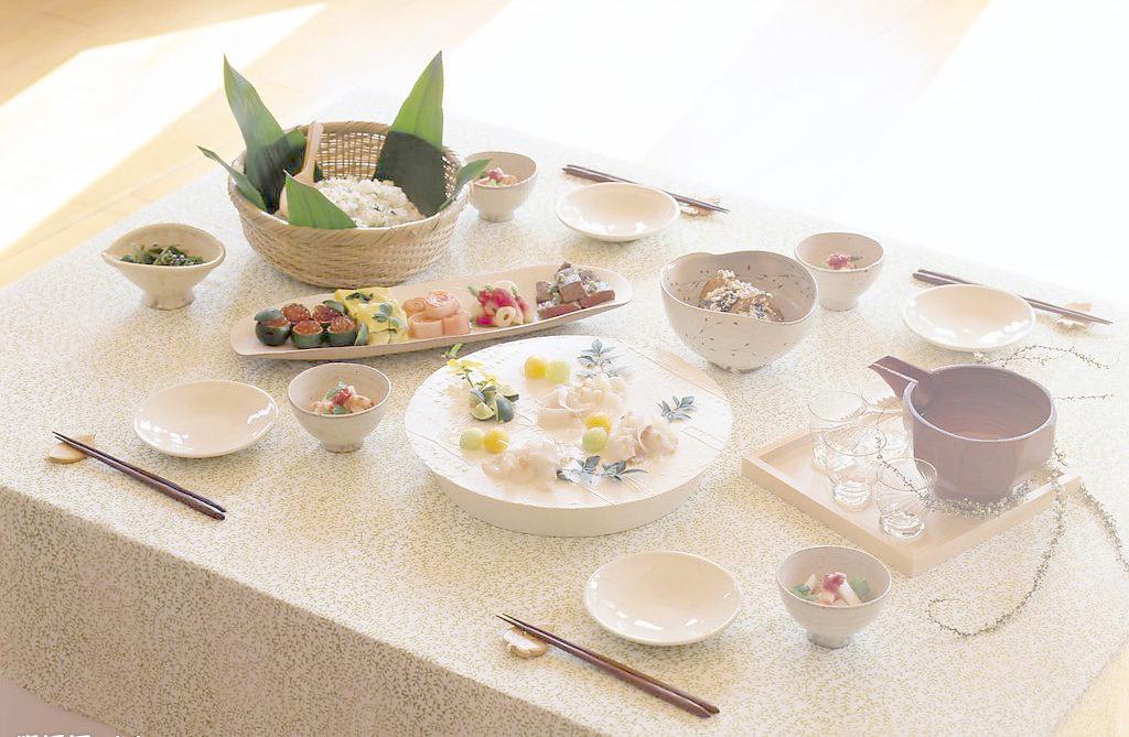 饮食离不开的糖和盐，带给我们的风险也随之而来