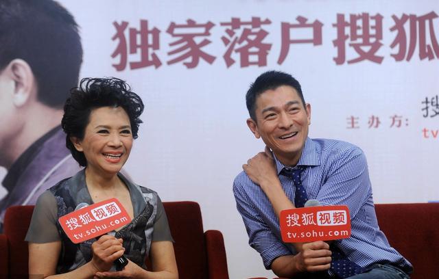 重现辉煌还是负隅顽抗，搜狐欲开创读新闻也能赚钱的自媒体新模式