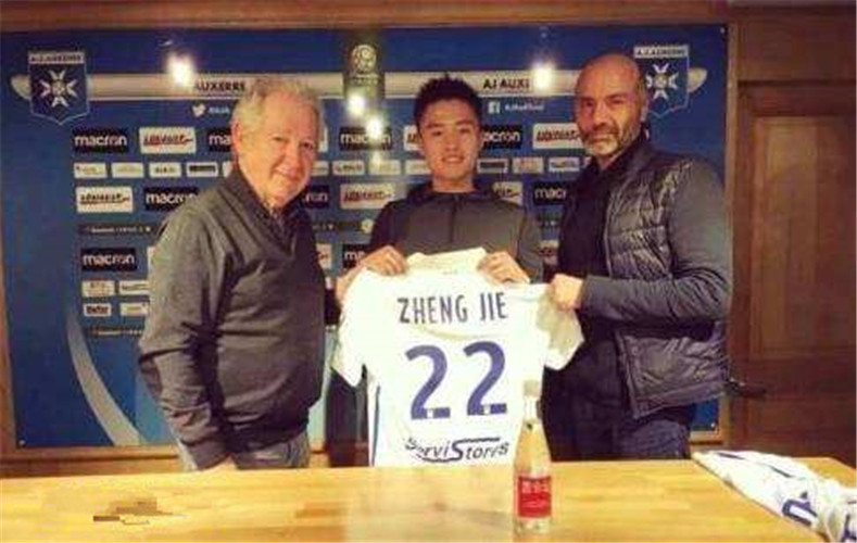 16岁他被拜仁多特相中全国城运会受伤成转折如今他终于登陆欧洲