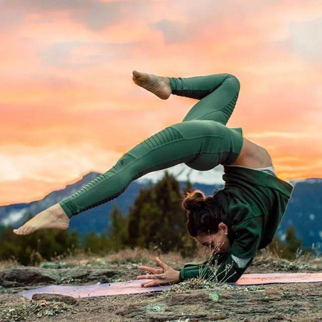 瑜伽点赞最多的图片,最受欢迎的瑜伽图片