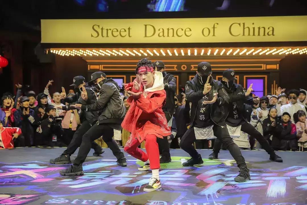 这就是街舞popping介绍,街舞locking日常练习