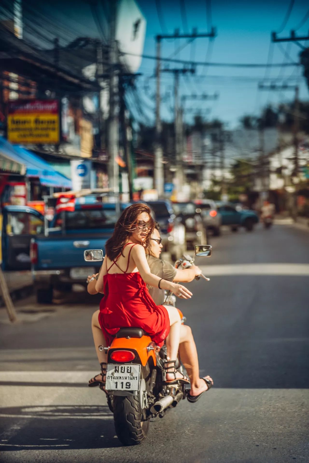 室外拍婚纱照pose的技巧,今年最流行的婚纱照姿势