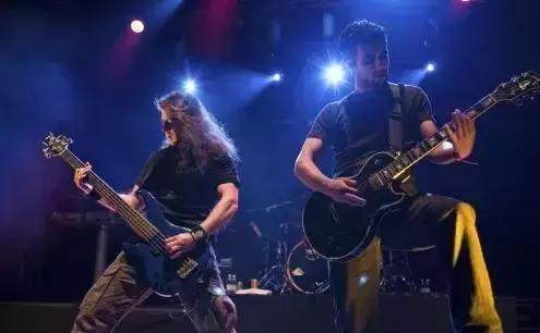 学音乐其实不用多少钱,学音乐没天赋再努力也没用