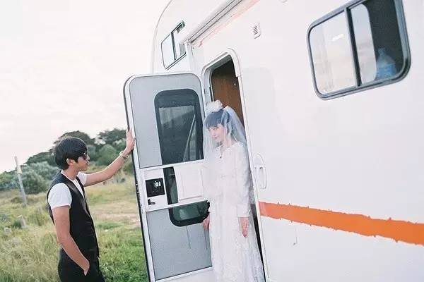 小清新婚纱照唯美图片,小清新婚纱照是不是很唯美啊