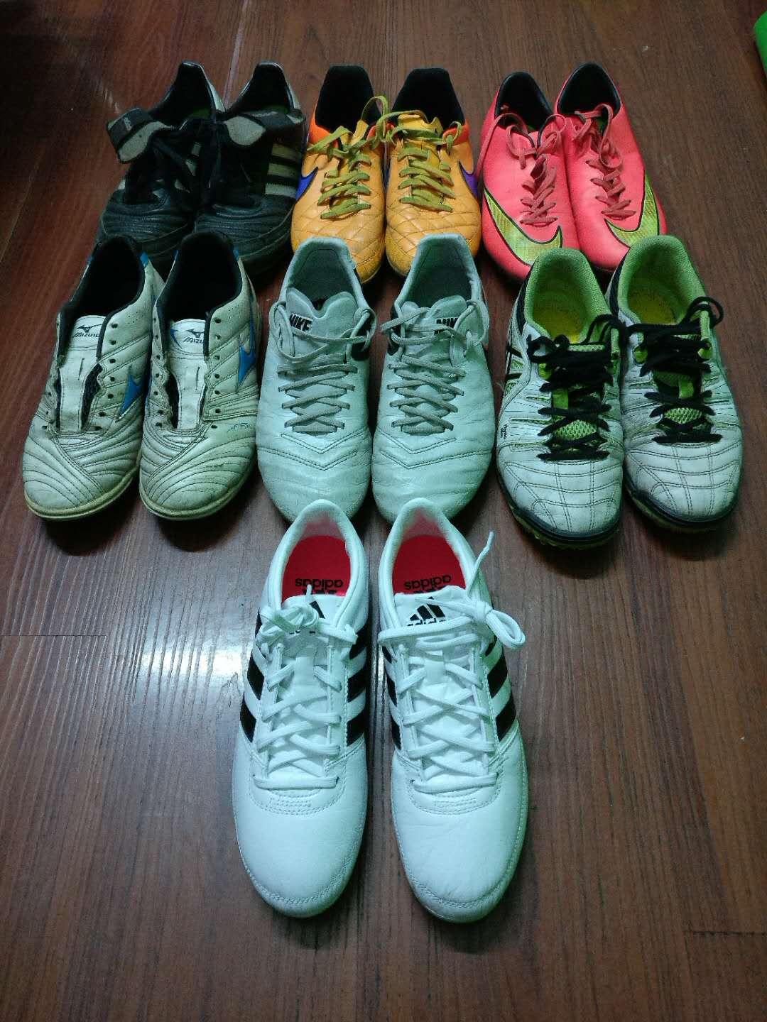 如何选一双适合的足球鞋,怎么挑适合自己的足球鞋