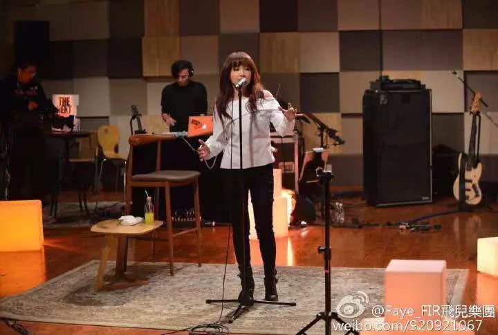 飞儿乐队主唱被踢是什么原因,飞儿乐队踢走主唱后现状