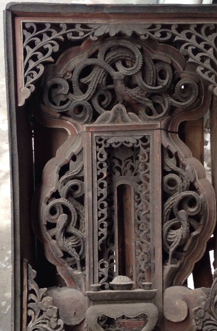 父为子千年救千人，子为父托付牌位，希望来生我们还做父子