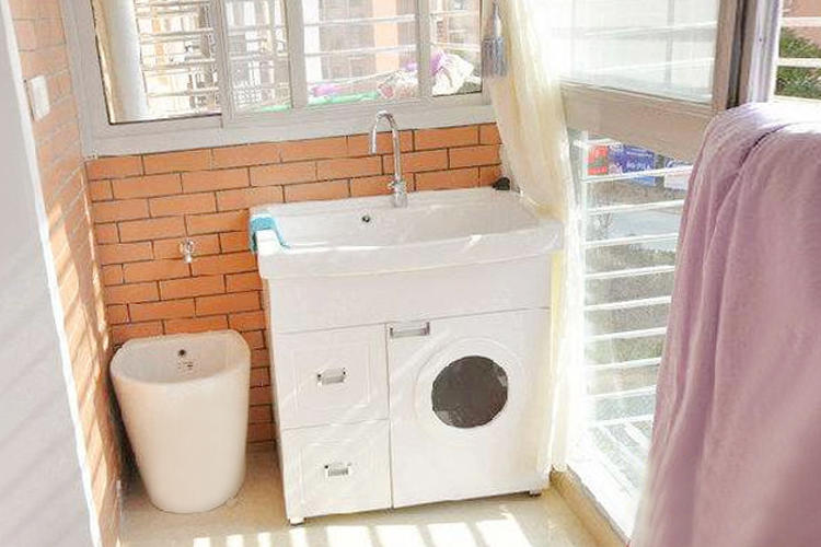 装修要不要装个洗拖把的地方,装修时阳台需要装拖把池吗