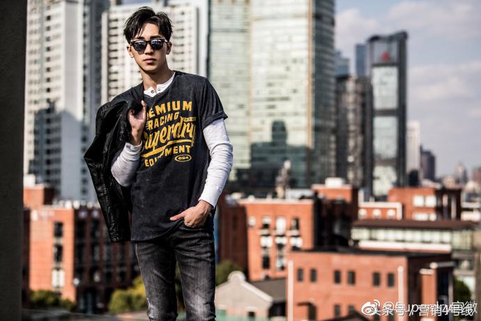 王源代言巴黎欧莱雅化妆品清单,王源巴黎欧莱雅分享会视频