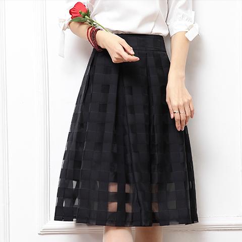 美丽一夏beauty,令人惊艳的小黑裙