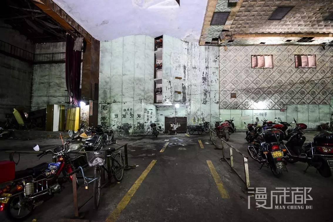 它们承载好多成都人的记忆,让我们一起来保护这些老工业建筑吧!