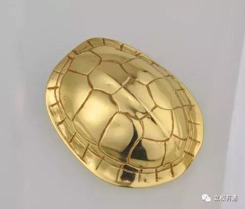 【一天易点点】学《易》先知“卜”：关于“卜”“筮”“占”