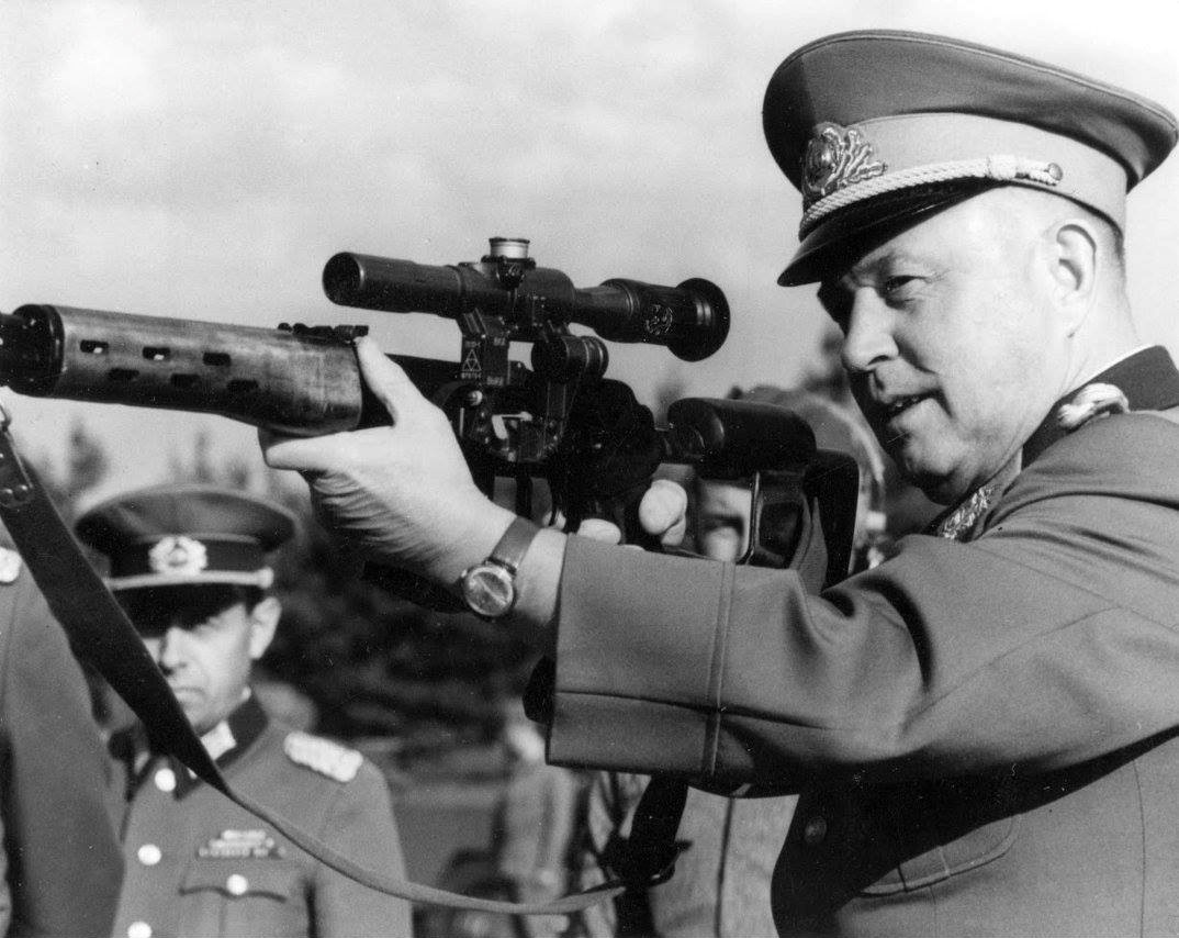 东德时期足球集锦大全,窃听风暴德国电影完整版